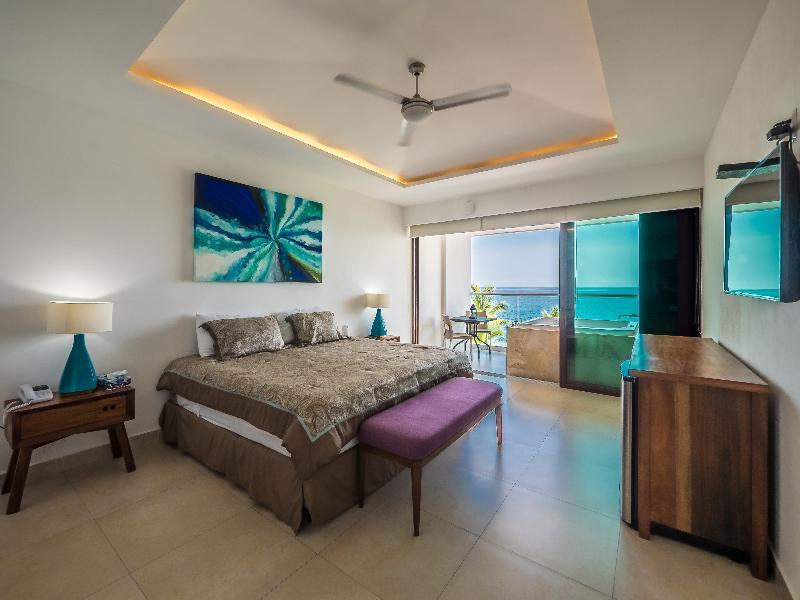 Marboka & 3* Puerto Vallarta