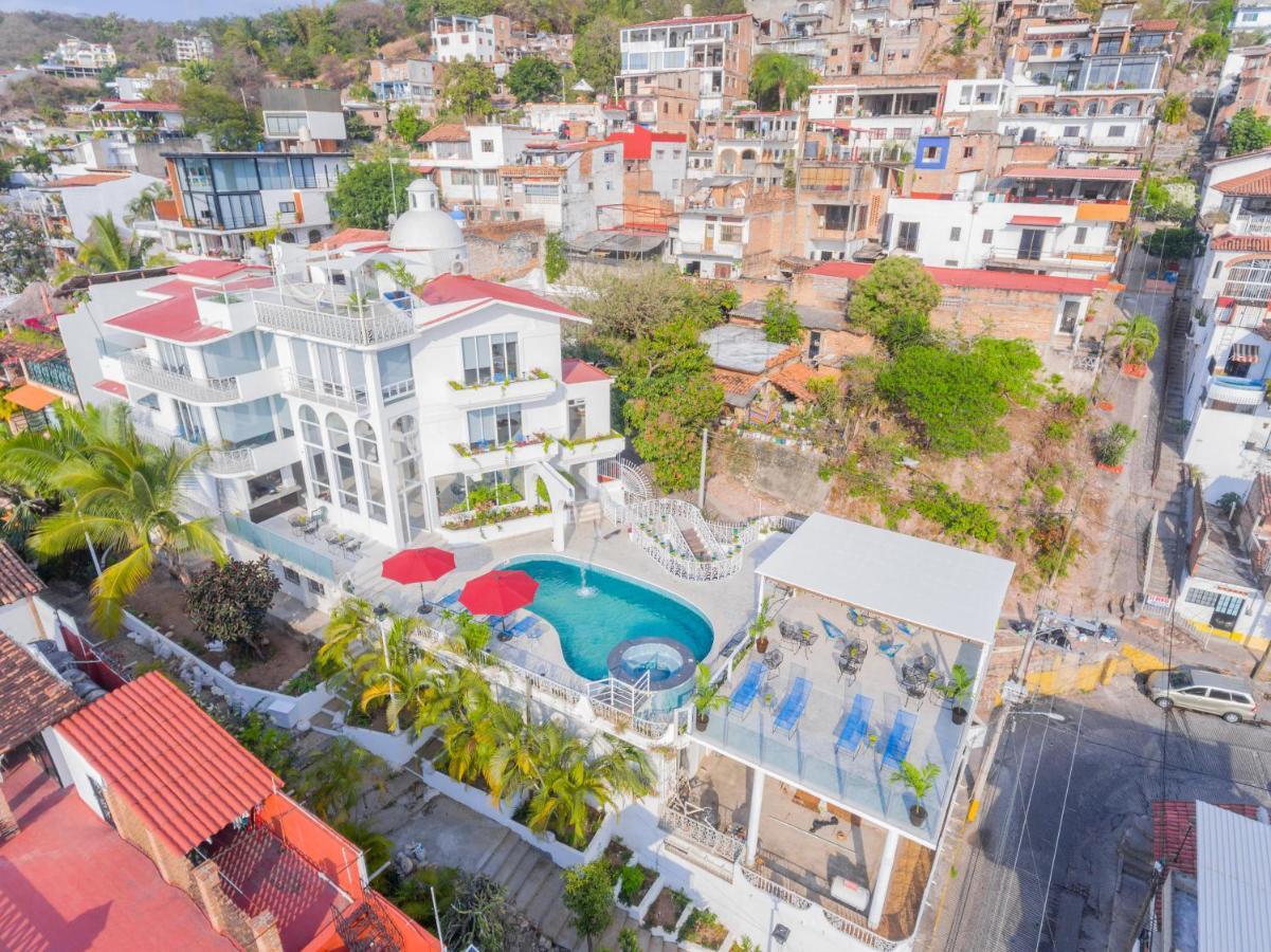 Apartahotel La Casa Blanca 2*