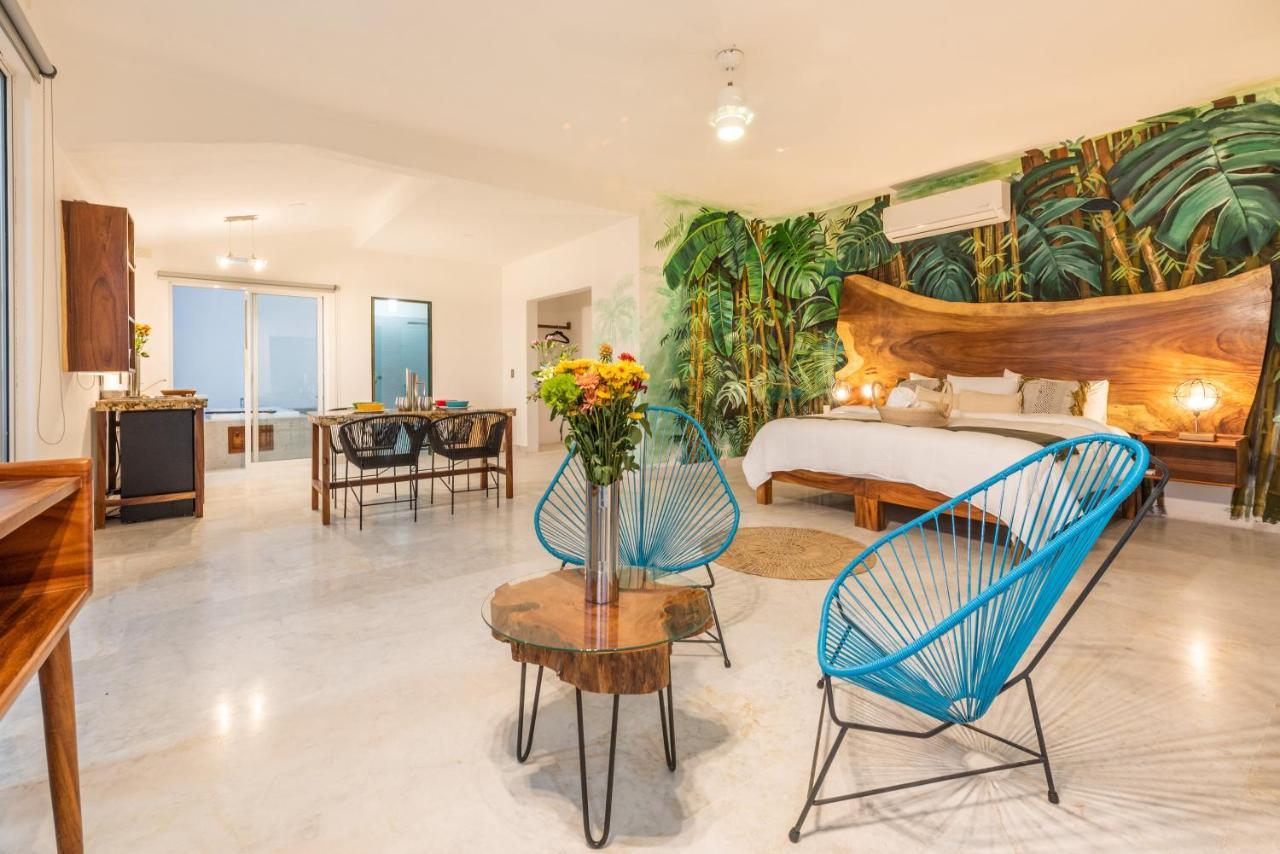 La Casa Blanca Puerto Vallarta