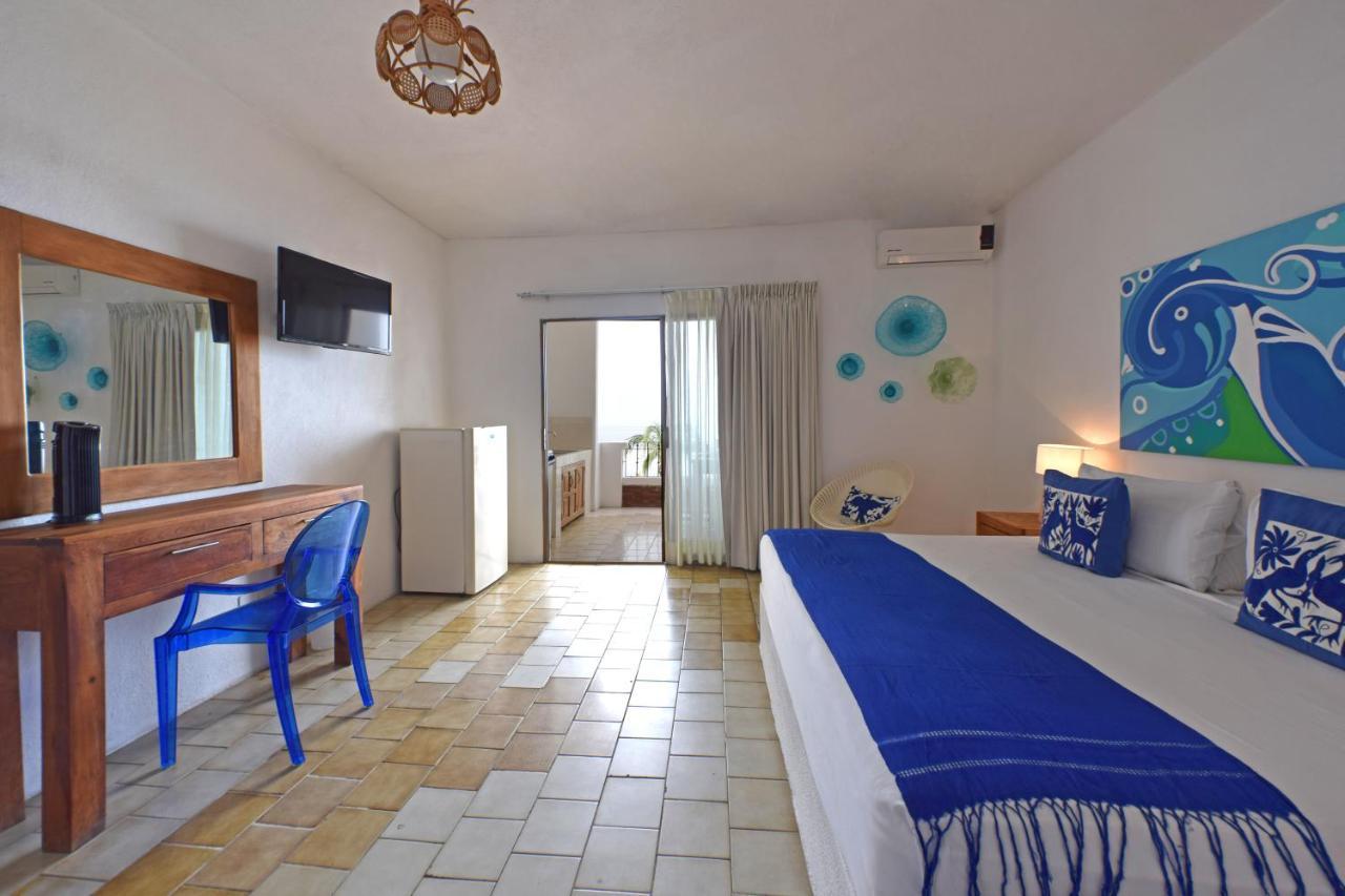 Emperador Vallarta Beachfront And 3*