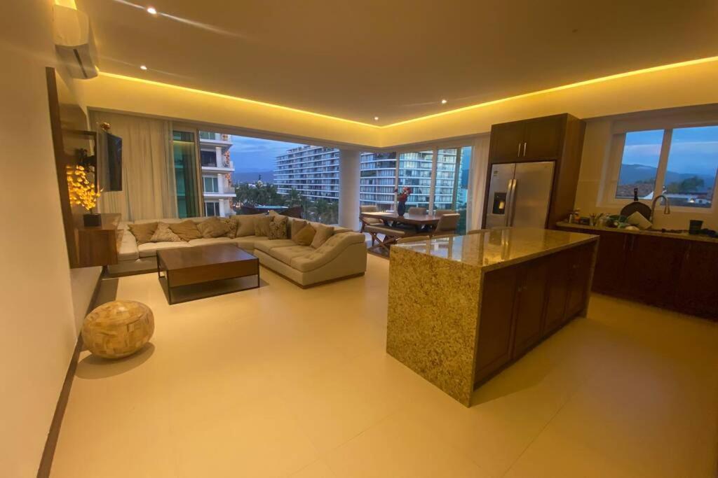 Apartment Deluxe Marina View