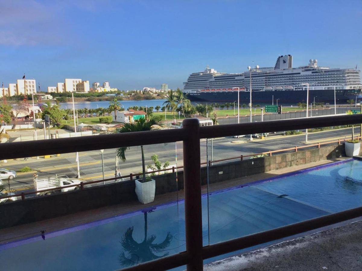 Apartment Oceanview Luxury, Pool, Near Tour Boats & Dk12