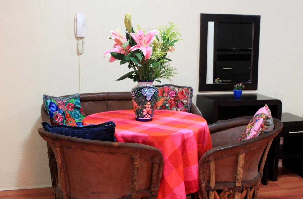 Hotel La Iguana Vallarta Lgbt Adults Only - Romantic Zone - Party Clubbing Street