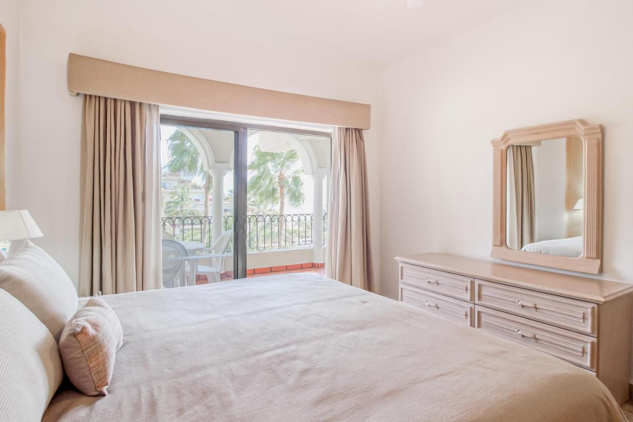 Velas Vallarta Apartamento *