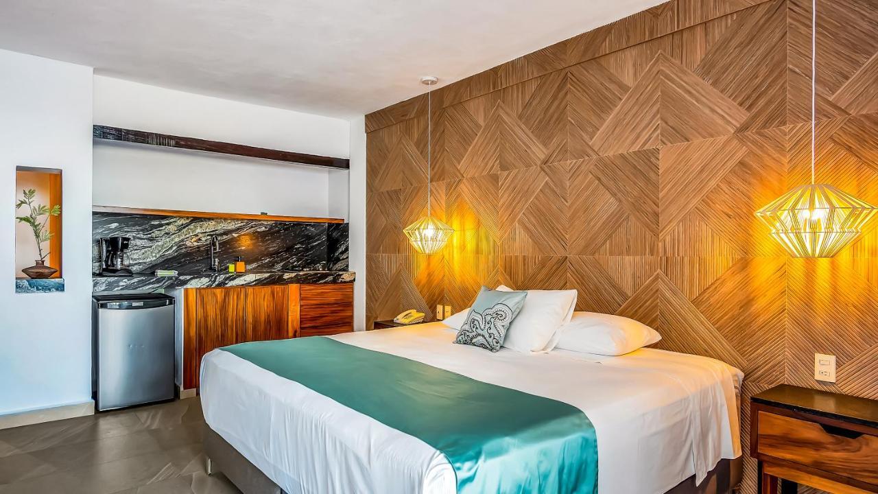 Marboka & Hotel 3*