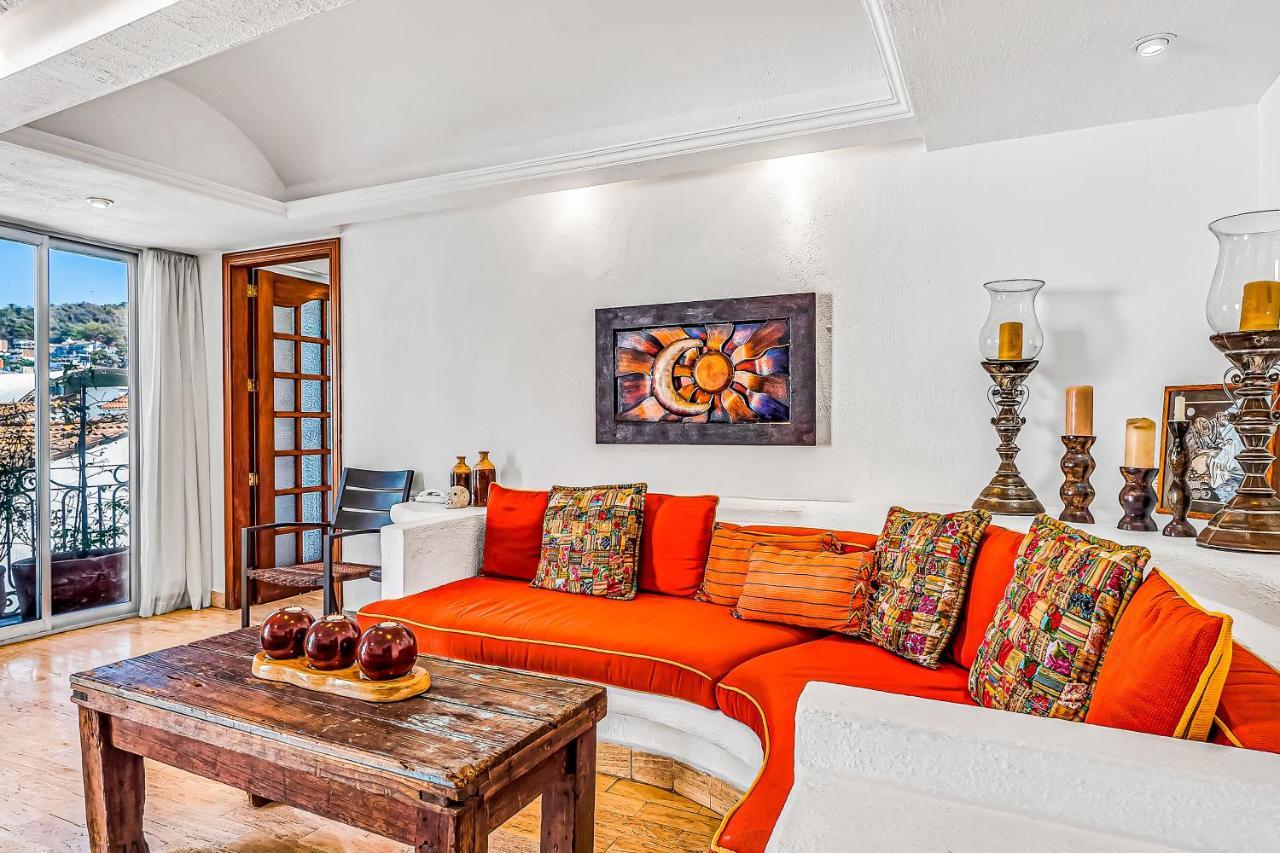 Apartment Malecon Side Downtown Puerto Vallarta
