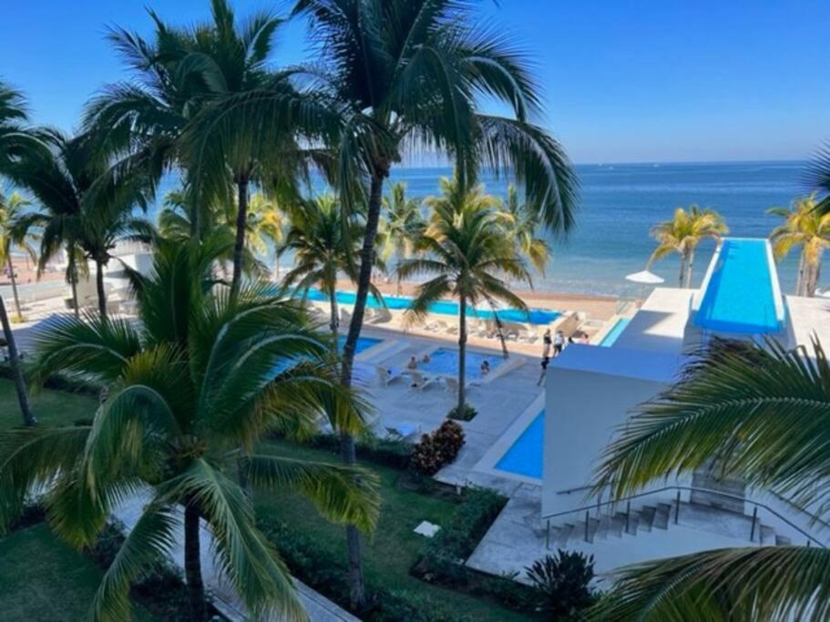 Vive Vallarta Frente Al Mar Y Con Acceso A Playa!! Puerto Vallarta