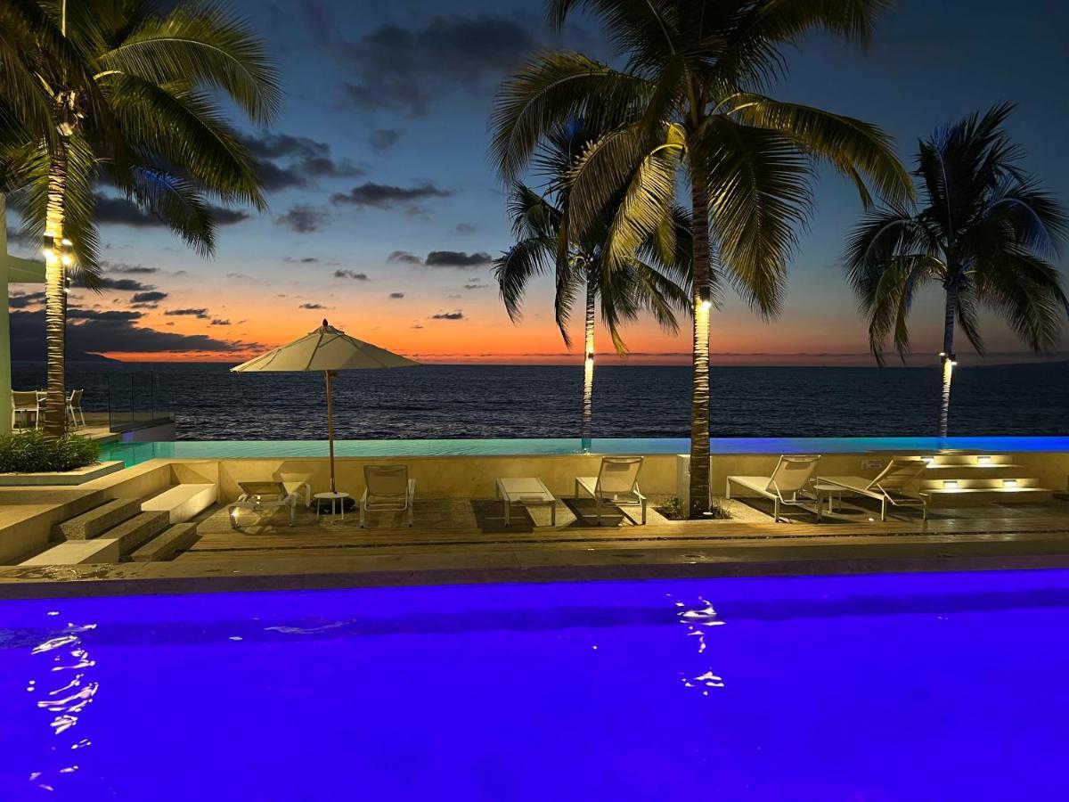 Apartment Vive Vallarta Frente Al Mar Y Con Acceso A Playa!! Puerto Vallarta