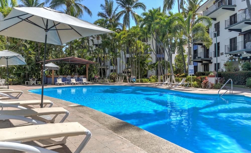Hotel Puerto De Luna Pet Friendly&family Puerto Vallarta