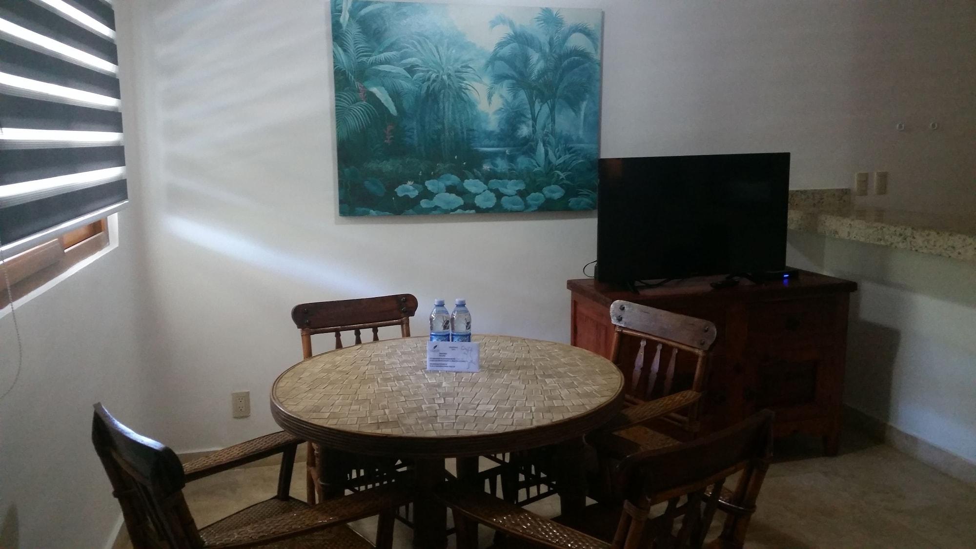 Casa Iguana Mismaloya 3*