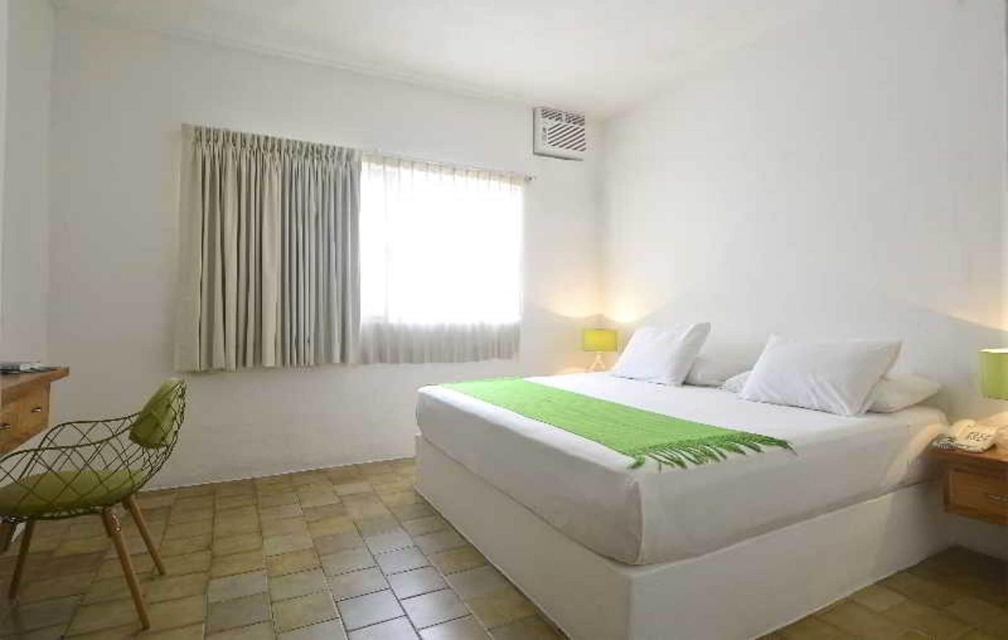 Emperador Vallarta Beachfront And Hotel 3*