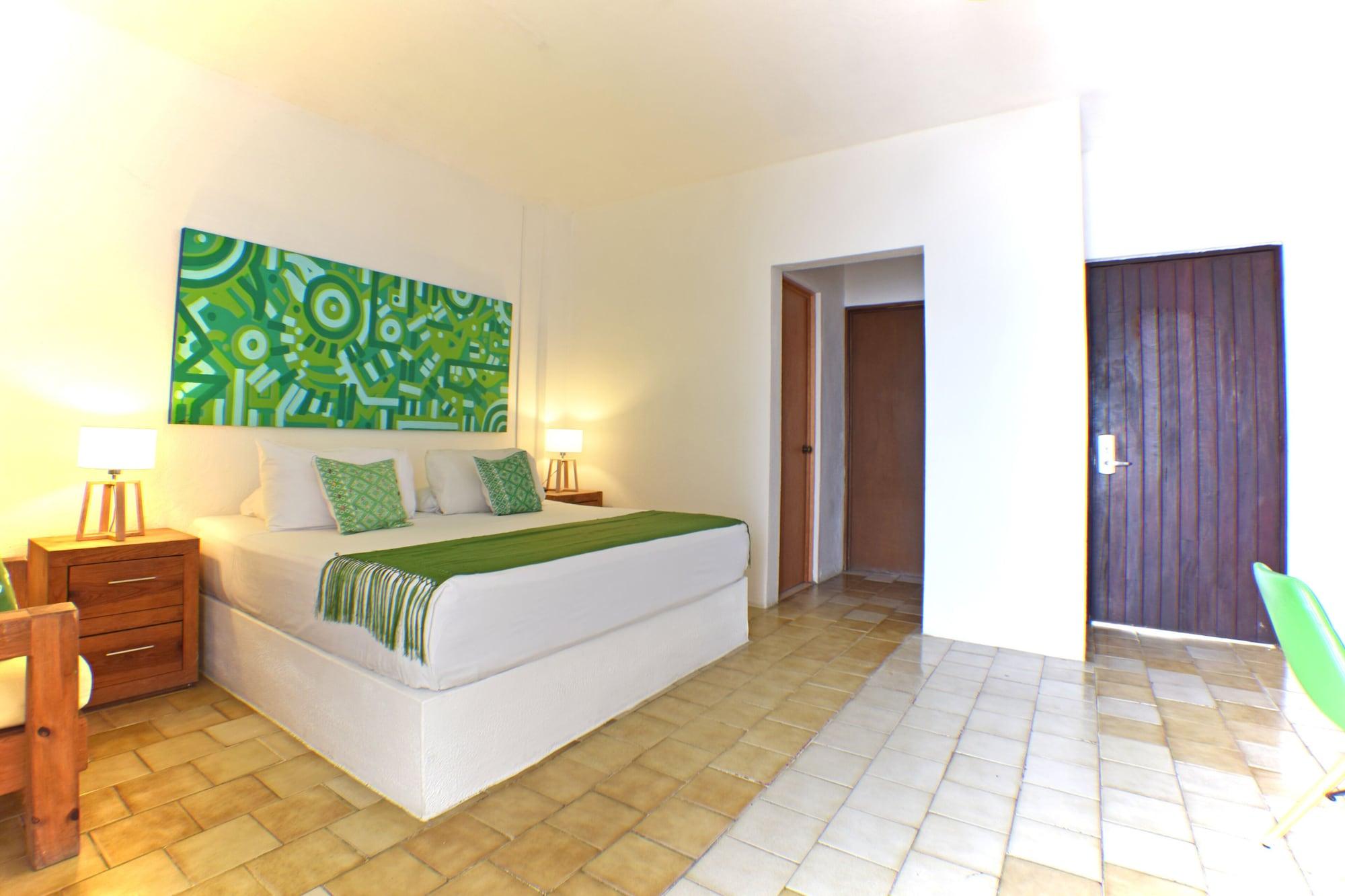 Emperador Vallarta Beachfront And 3*
