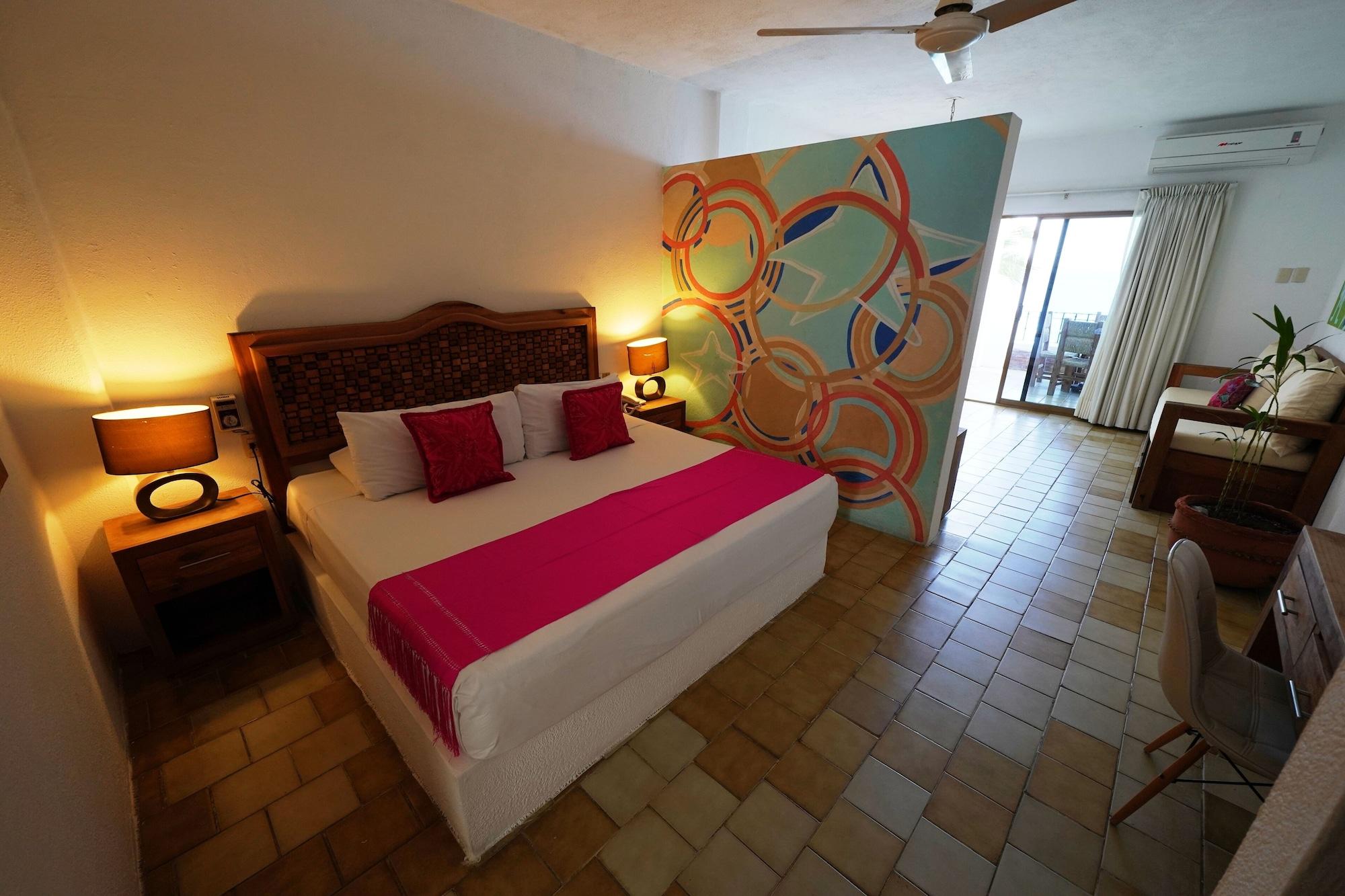 Hotel Emperador Vallarta Beachfront And 3*