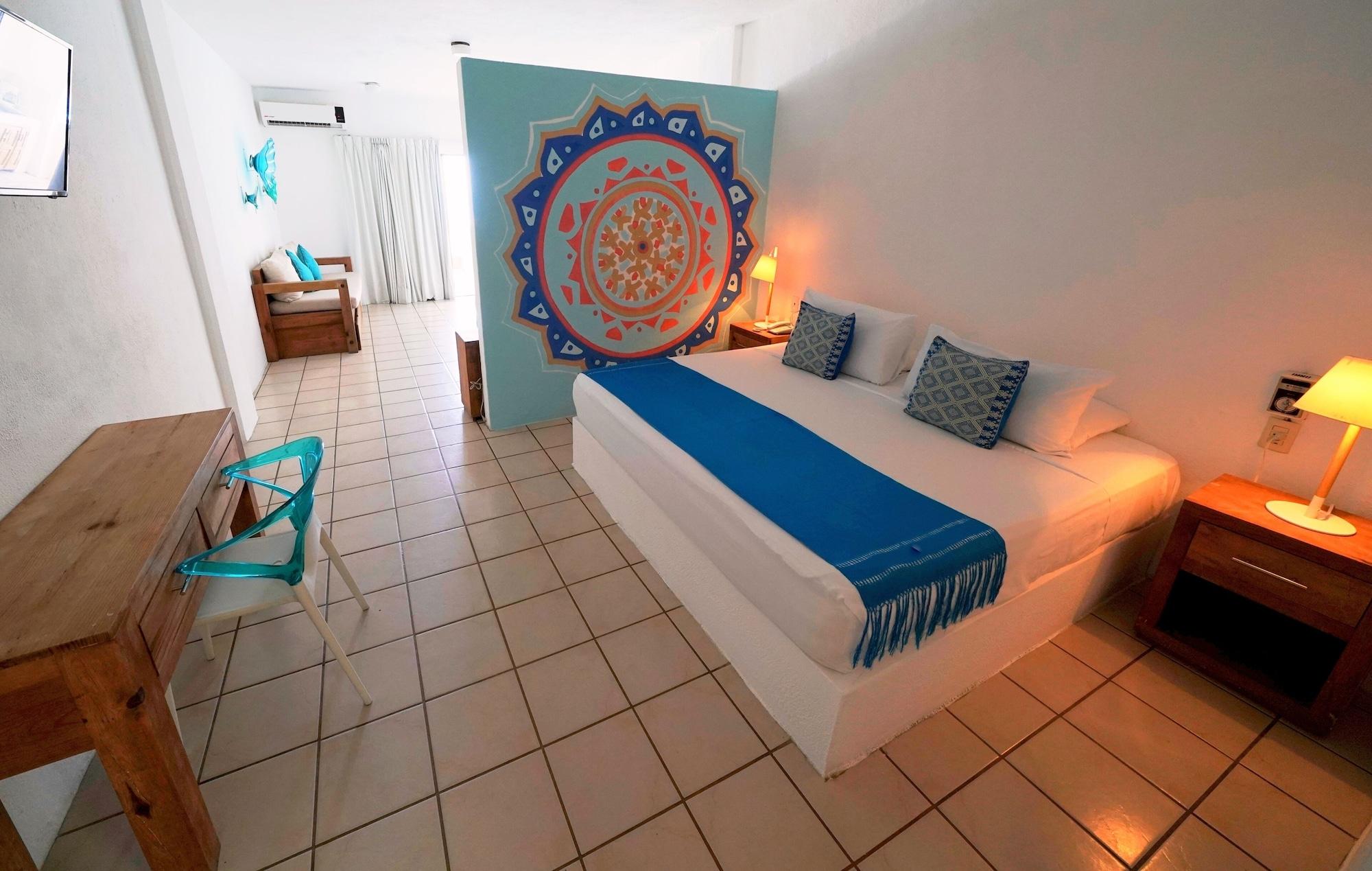 Emperador Vallarta Beachfront And Hotel