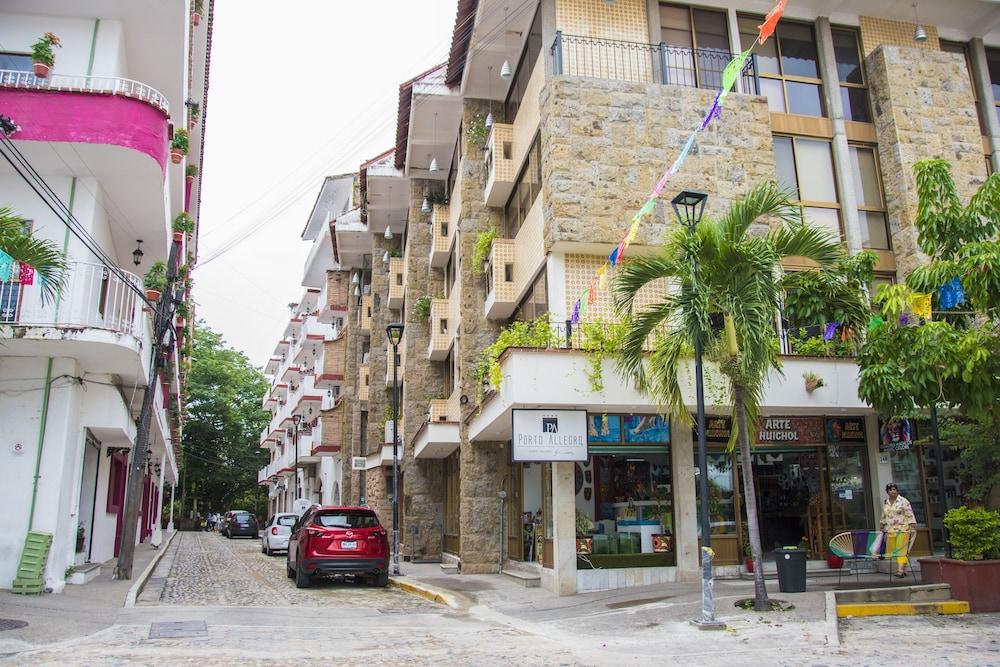 Porto Allegro Hotel 3*