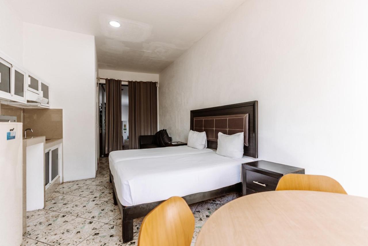 Loft Malecon Vallarta Hotel 2*