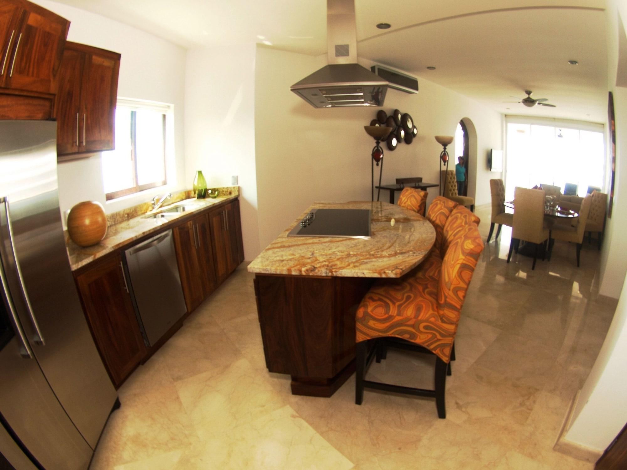 Hotel Mondavi 4*