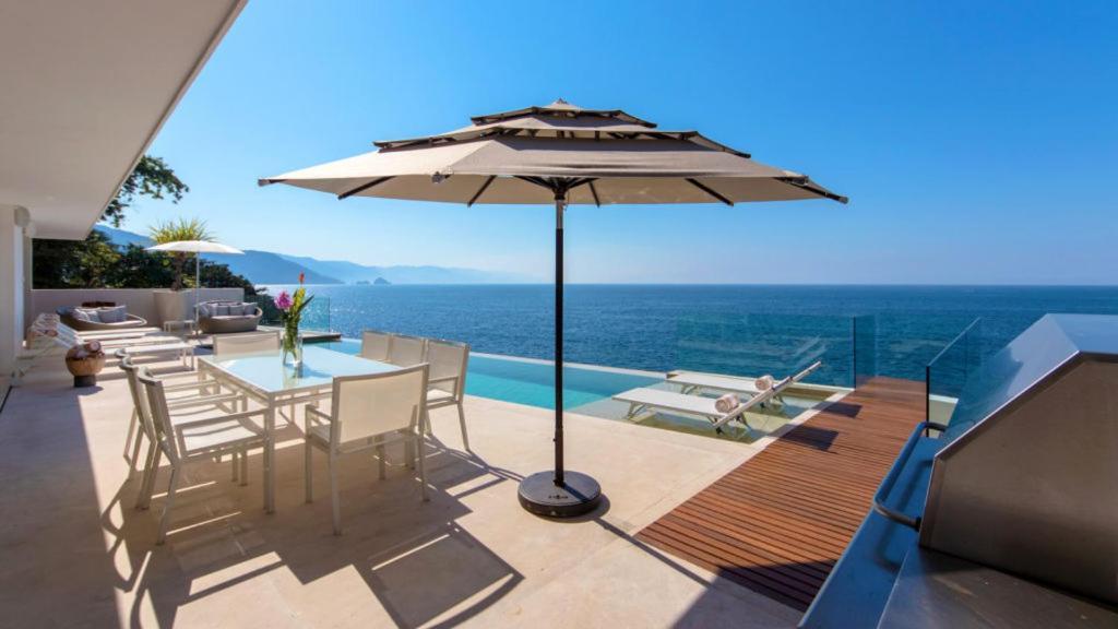 Holiday home New Oceanfront Luxury In