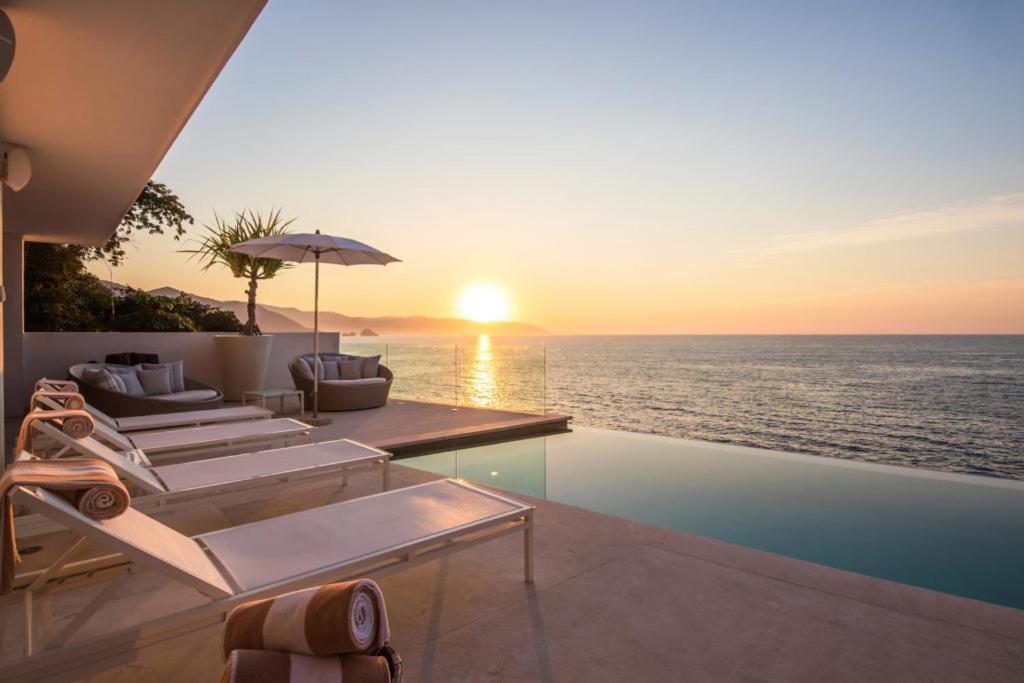 New Oceanfront Luxury In *