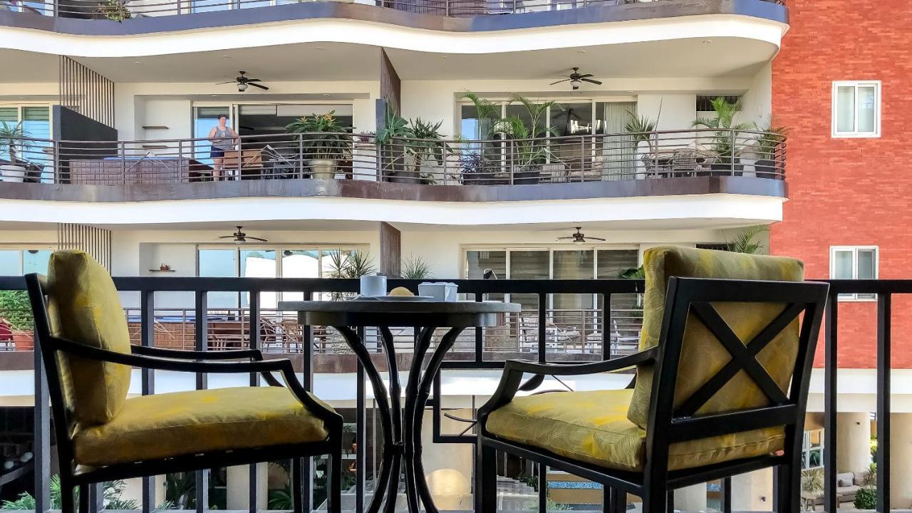 Pinnacle 179 - Adults Only Apartahotel 4*