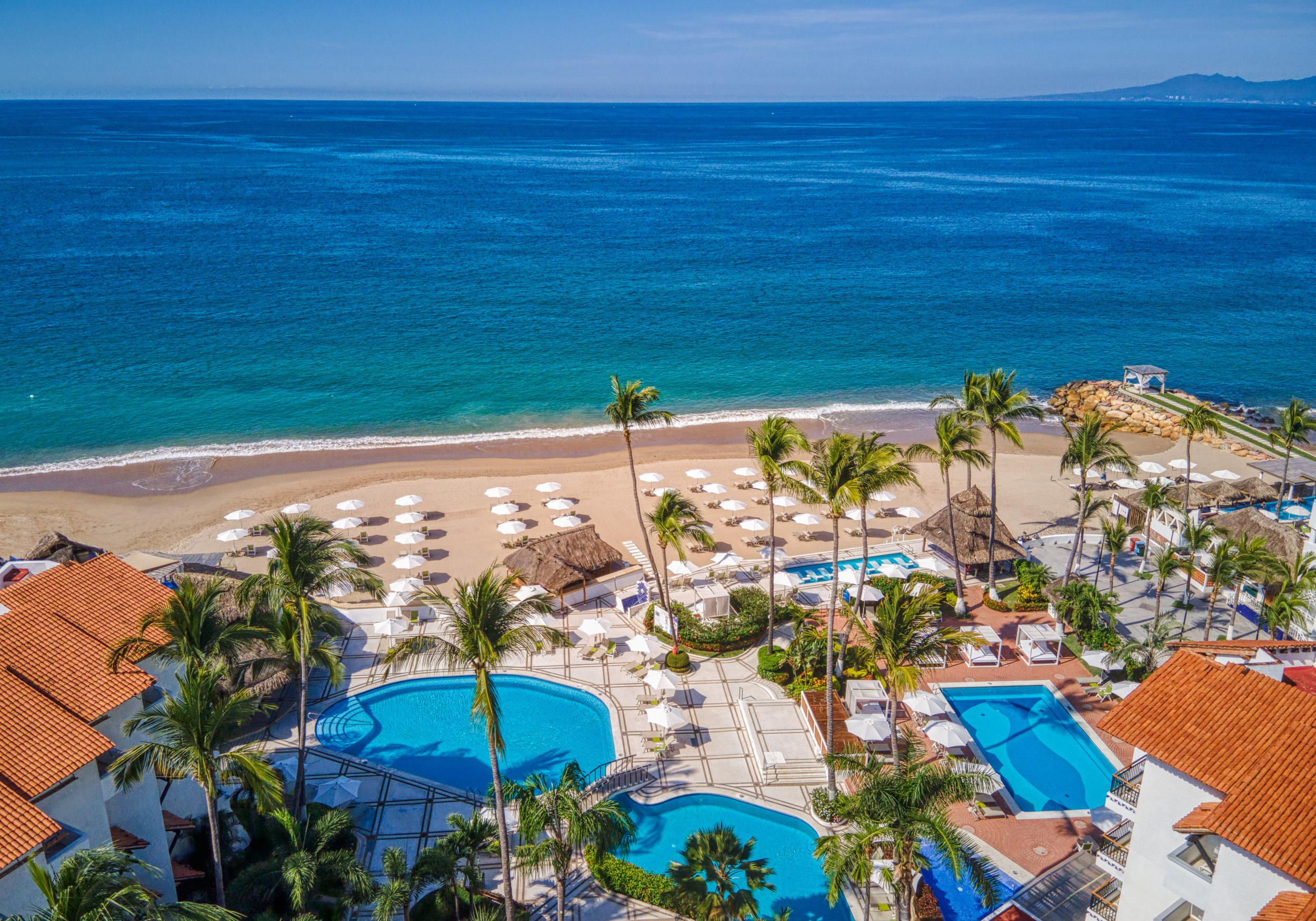 Resort Buenaventura Grand & Great Moments 4*