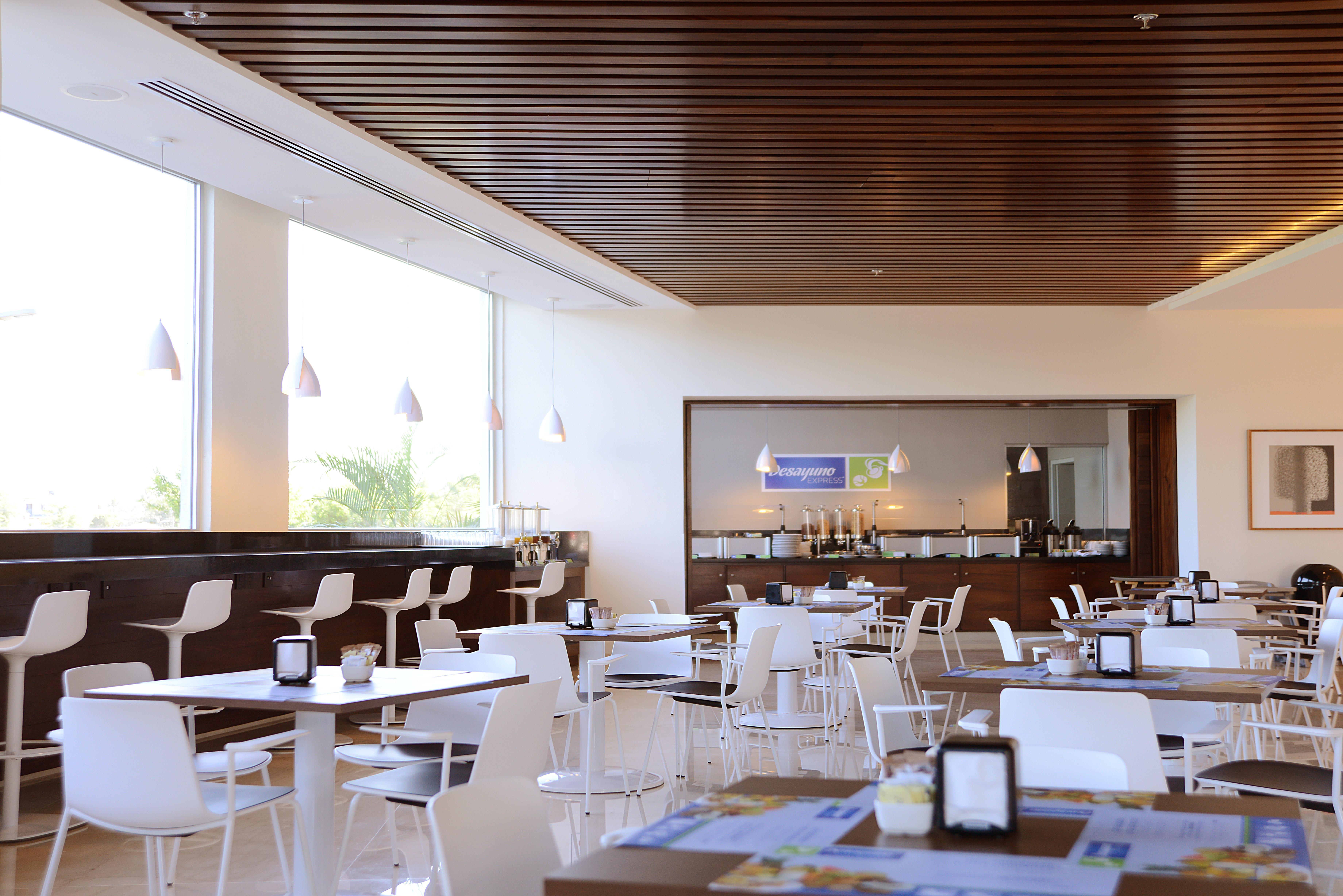 Hotel Express Puerto Vallarta, An Ihg