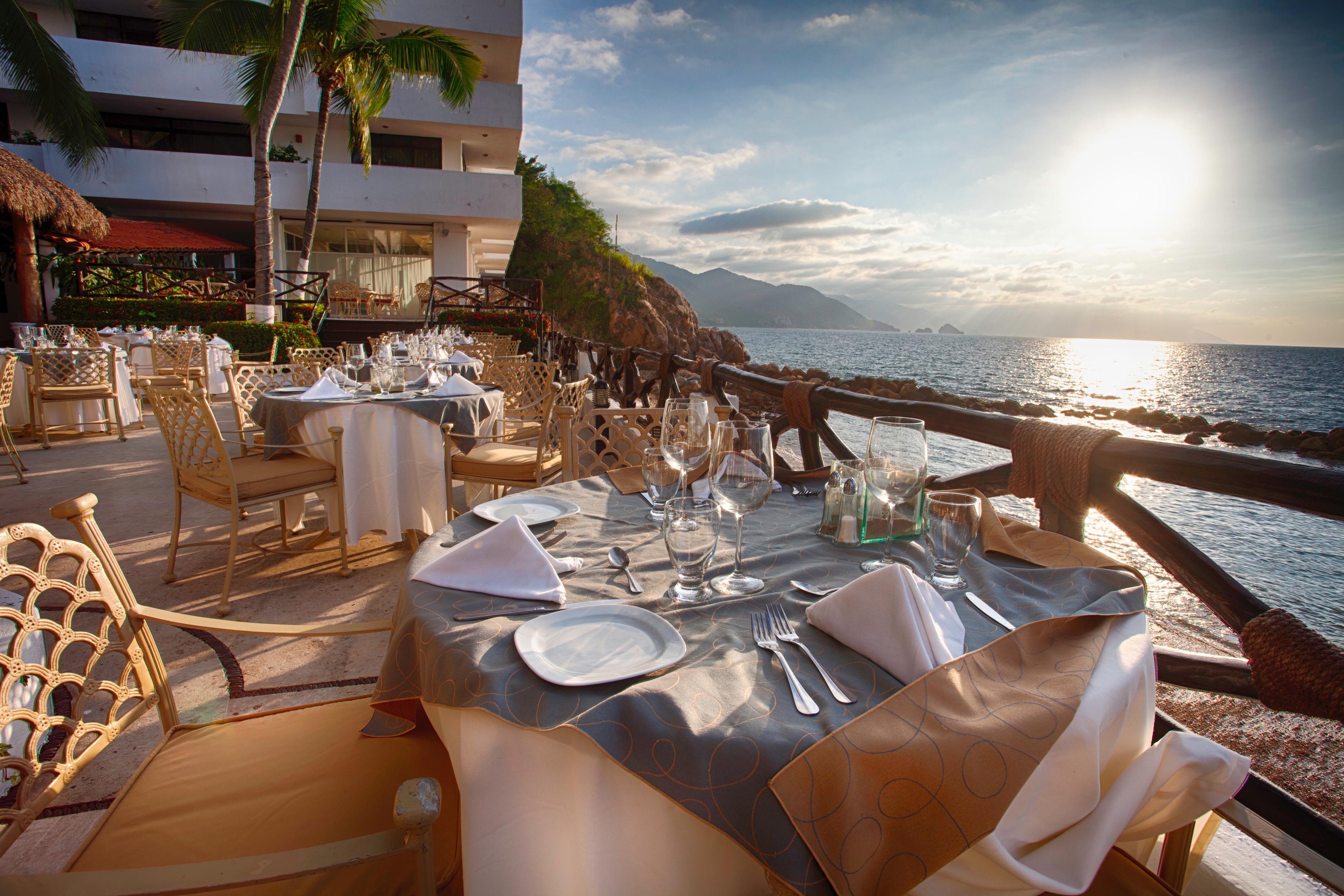 Costa Sur & 4*