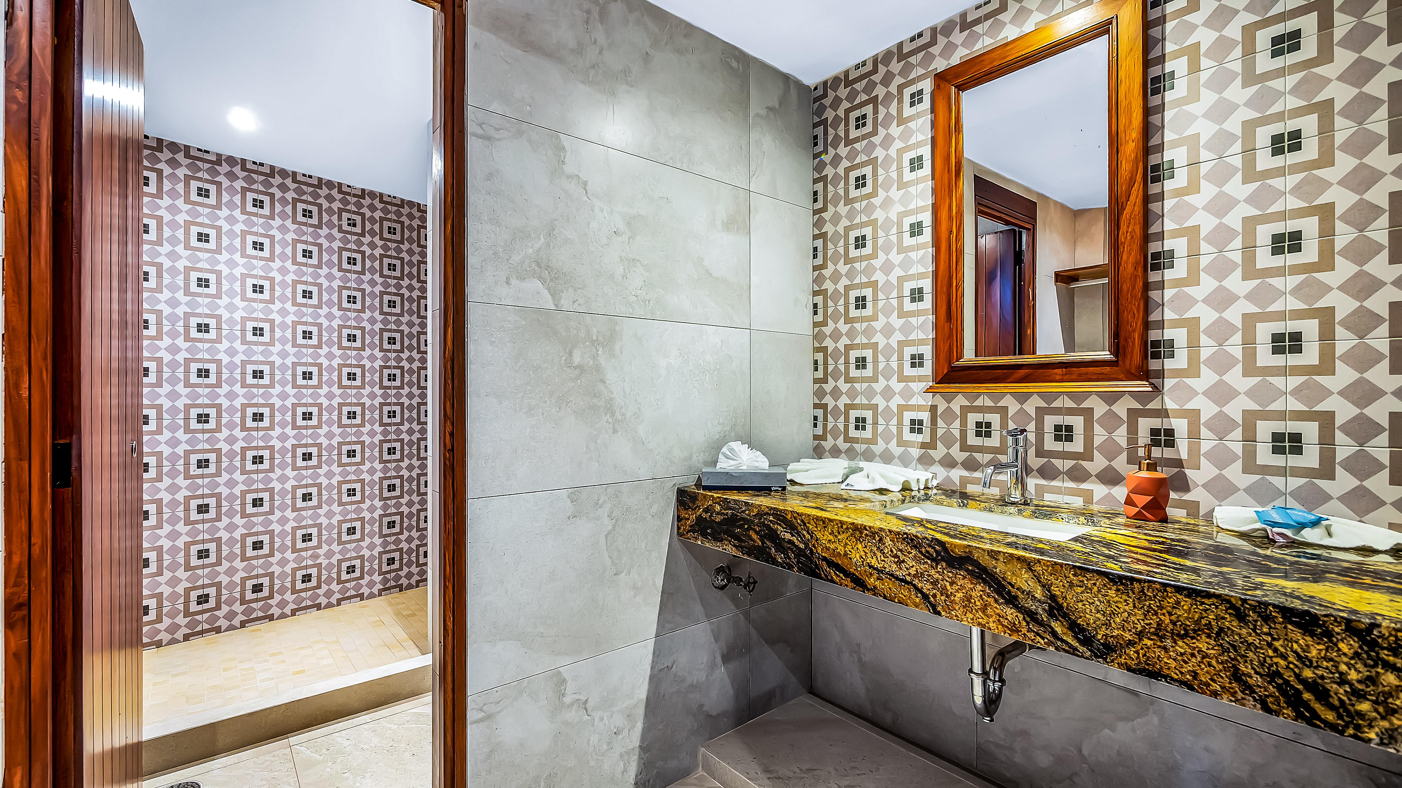 Hotel Marboka & 3*