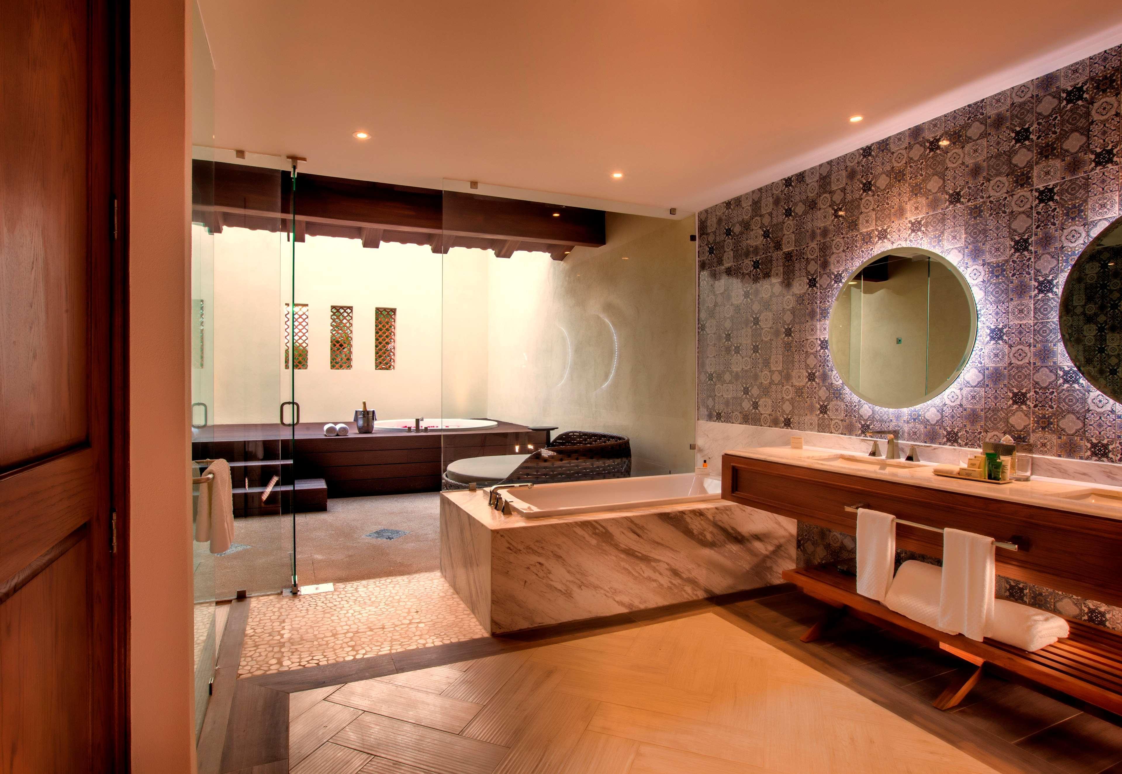 Resort The Hacienda At Krystal Grand (adults Only) 5*