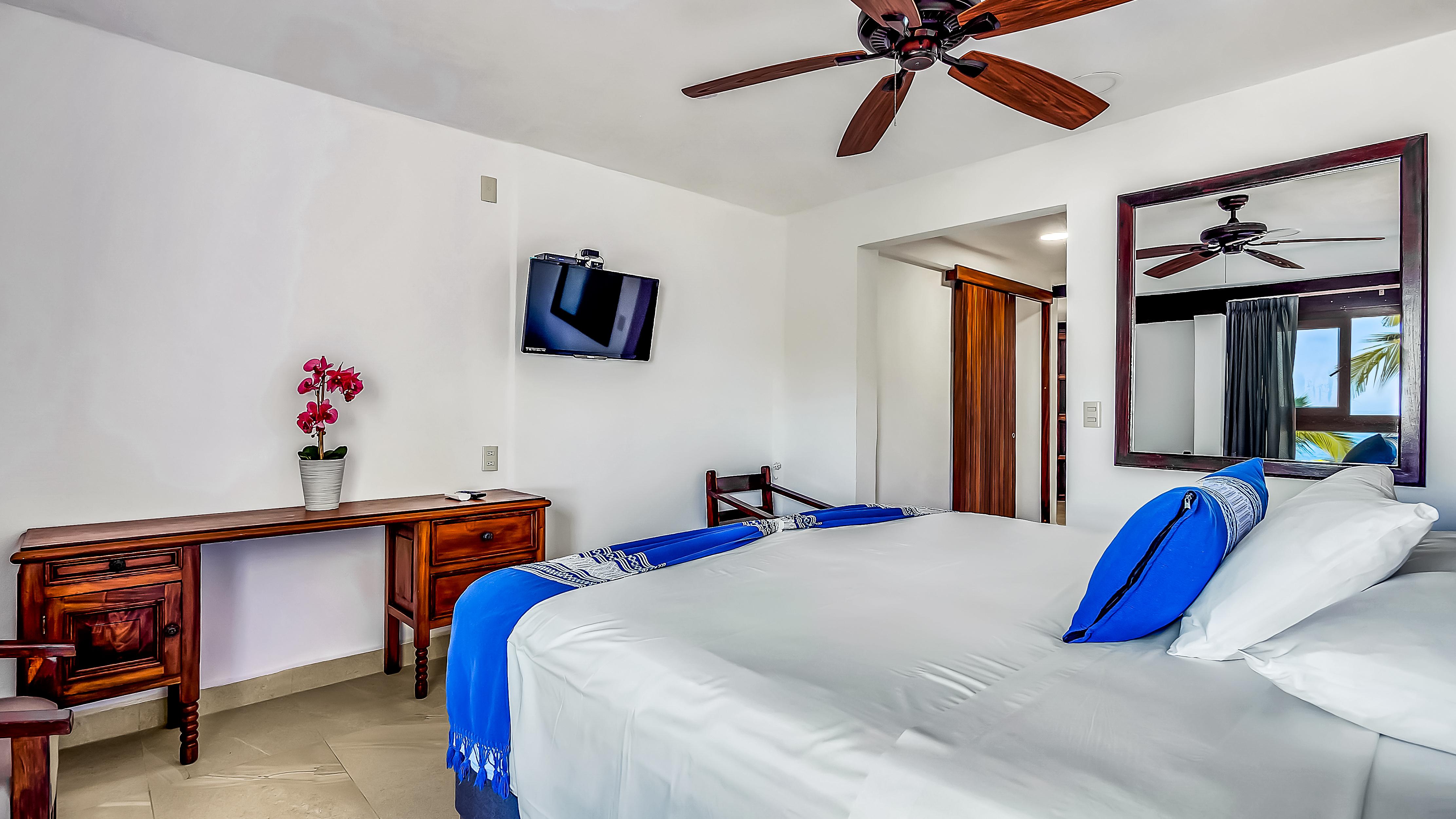 Hotel Marboka & Puerto Vallarta