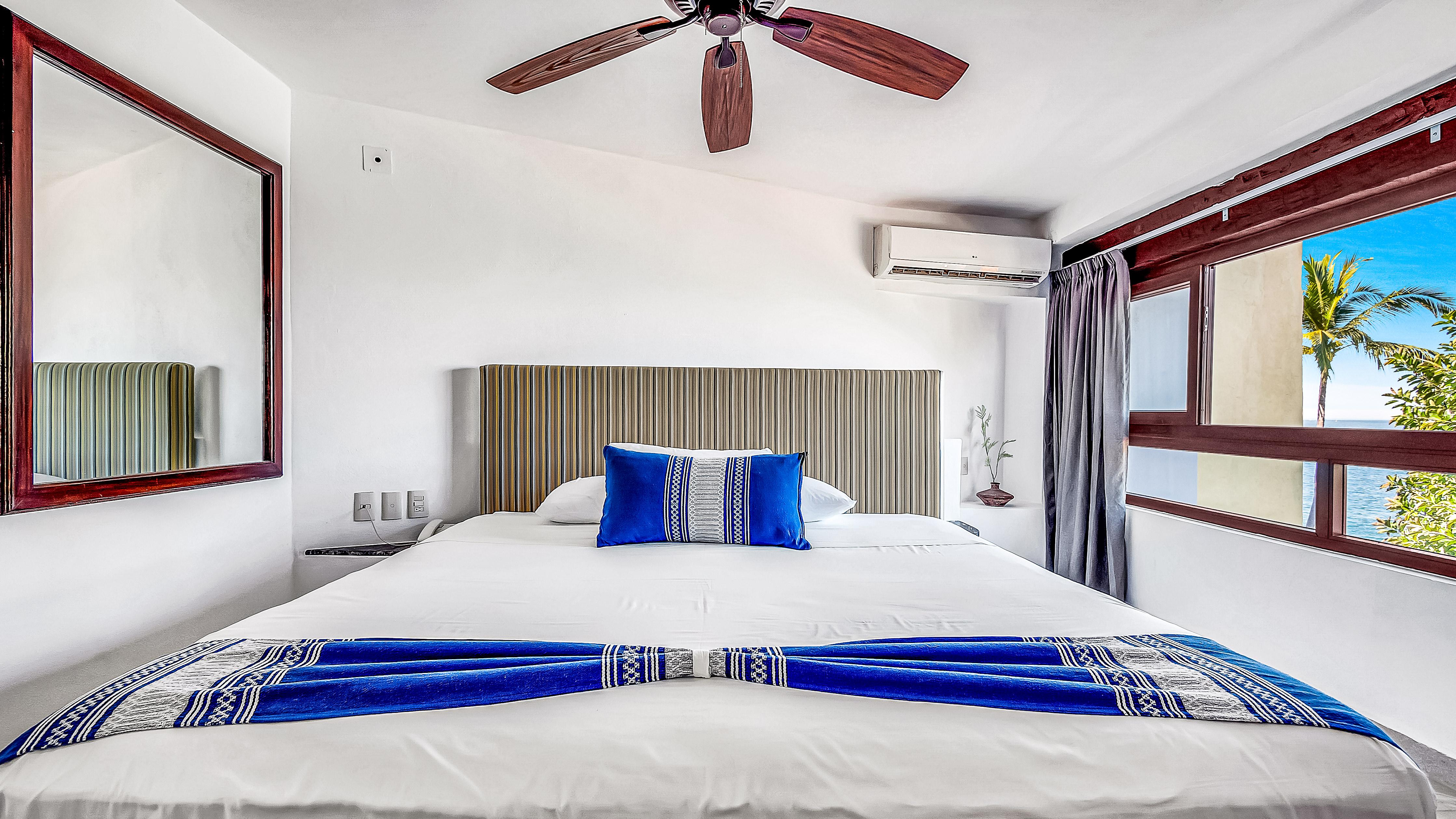 Hotel Marboka & Puerto Vallarta