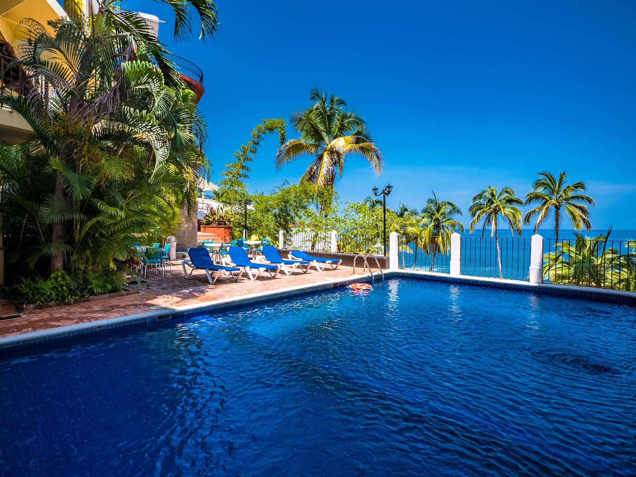 Marboka & Hotel Puerto Vallarta