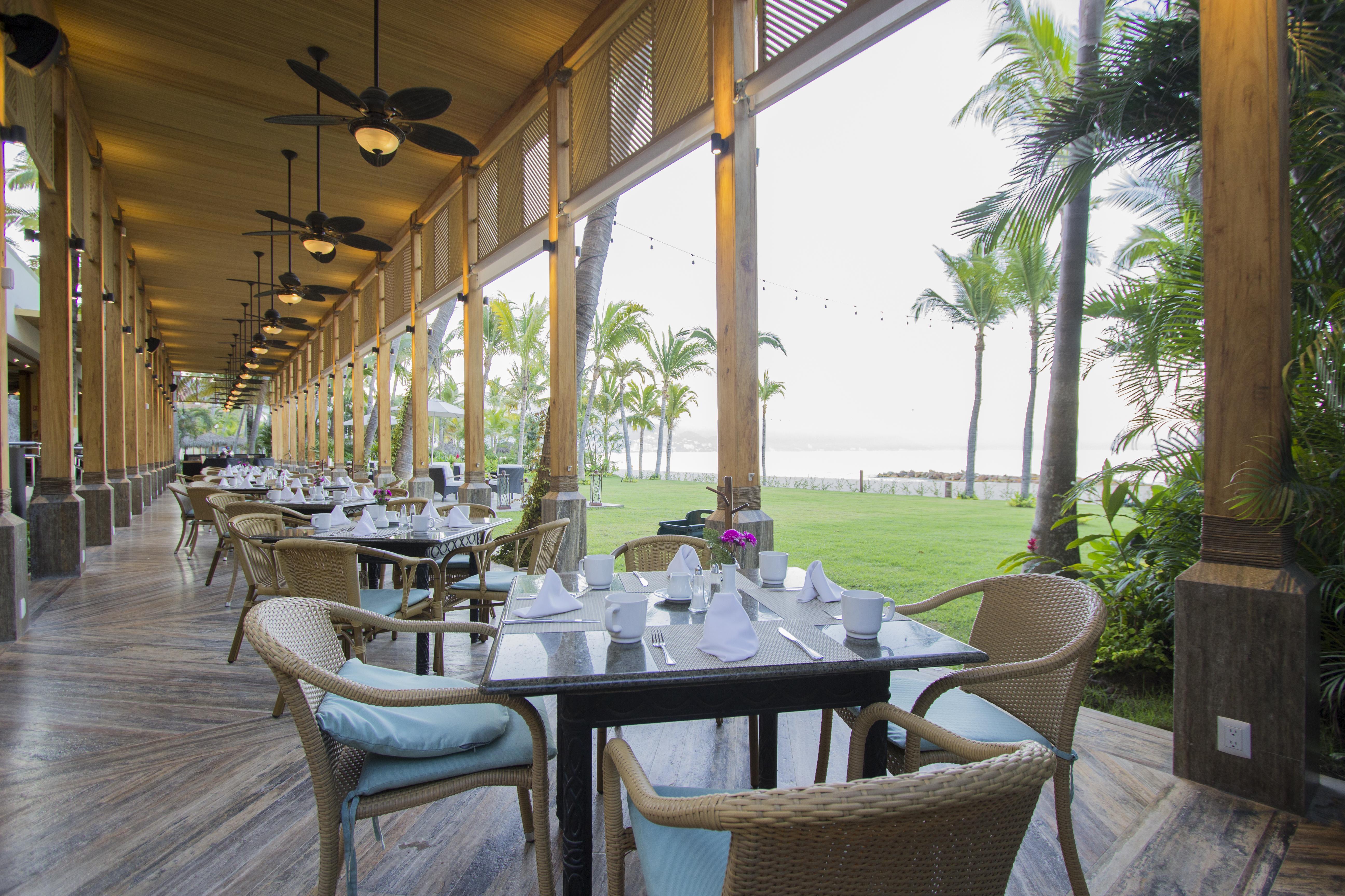 Resort Fiesta Americana & 4*