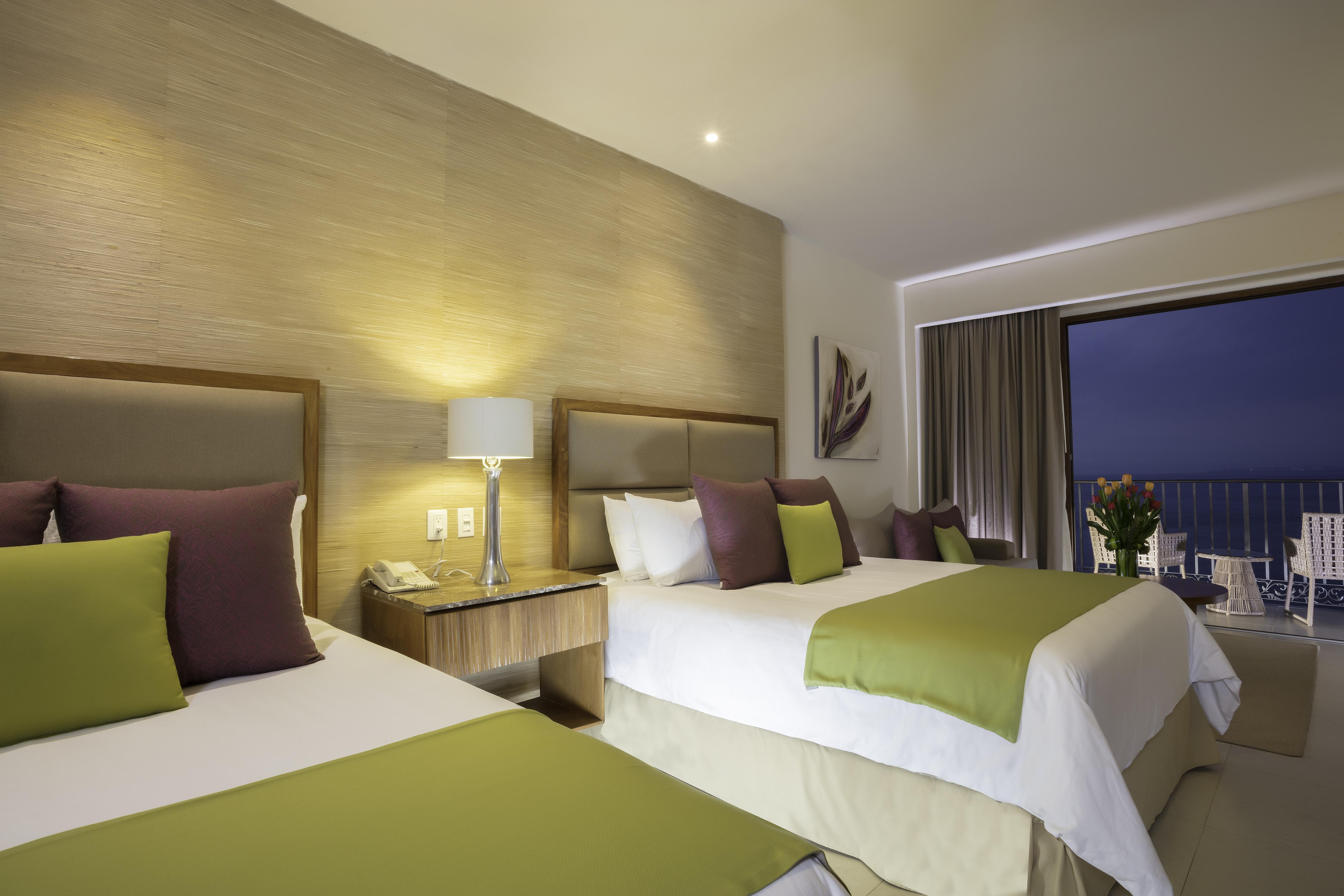 Almar Luxury Lgbt Front Experience (adults Only) 4*