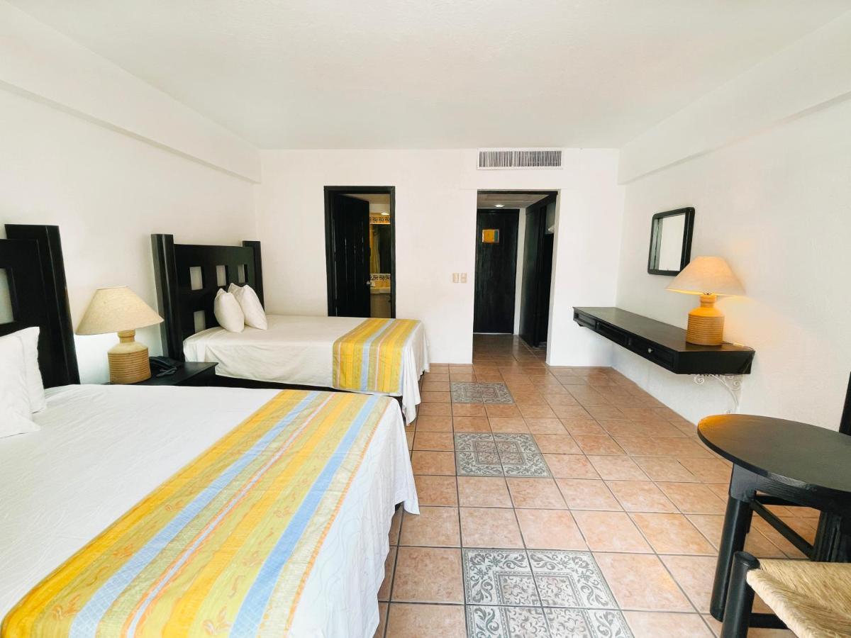 Hotel Delfin Puerto Vallarta
