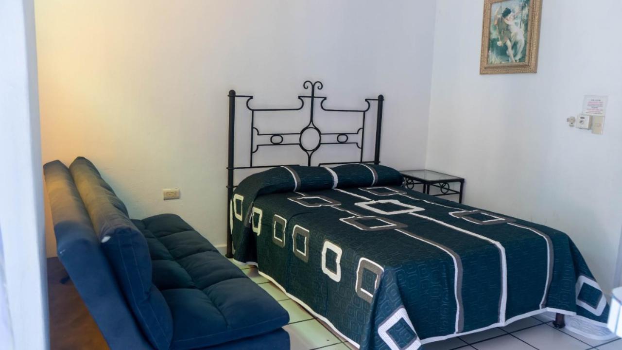 Oyo Casa Mission 3*