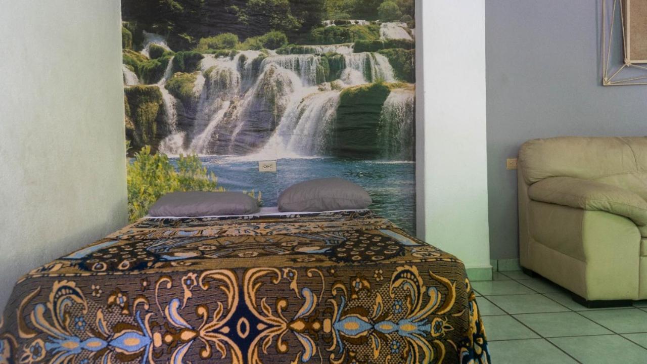 Oyo Casa Mission Hotel 3*