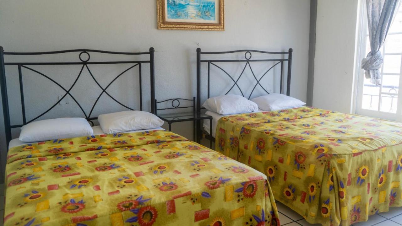 Hotel Oyo Casa Mission 3*