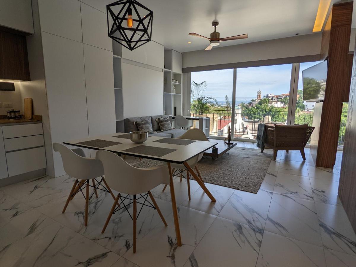 Apartment Romantic With Stunning Rooftop Pool And Jacuzzi In Pv By Alterhome *