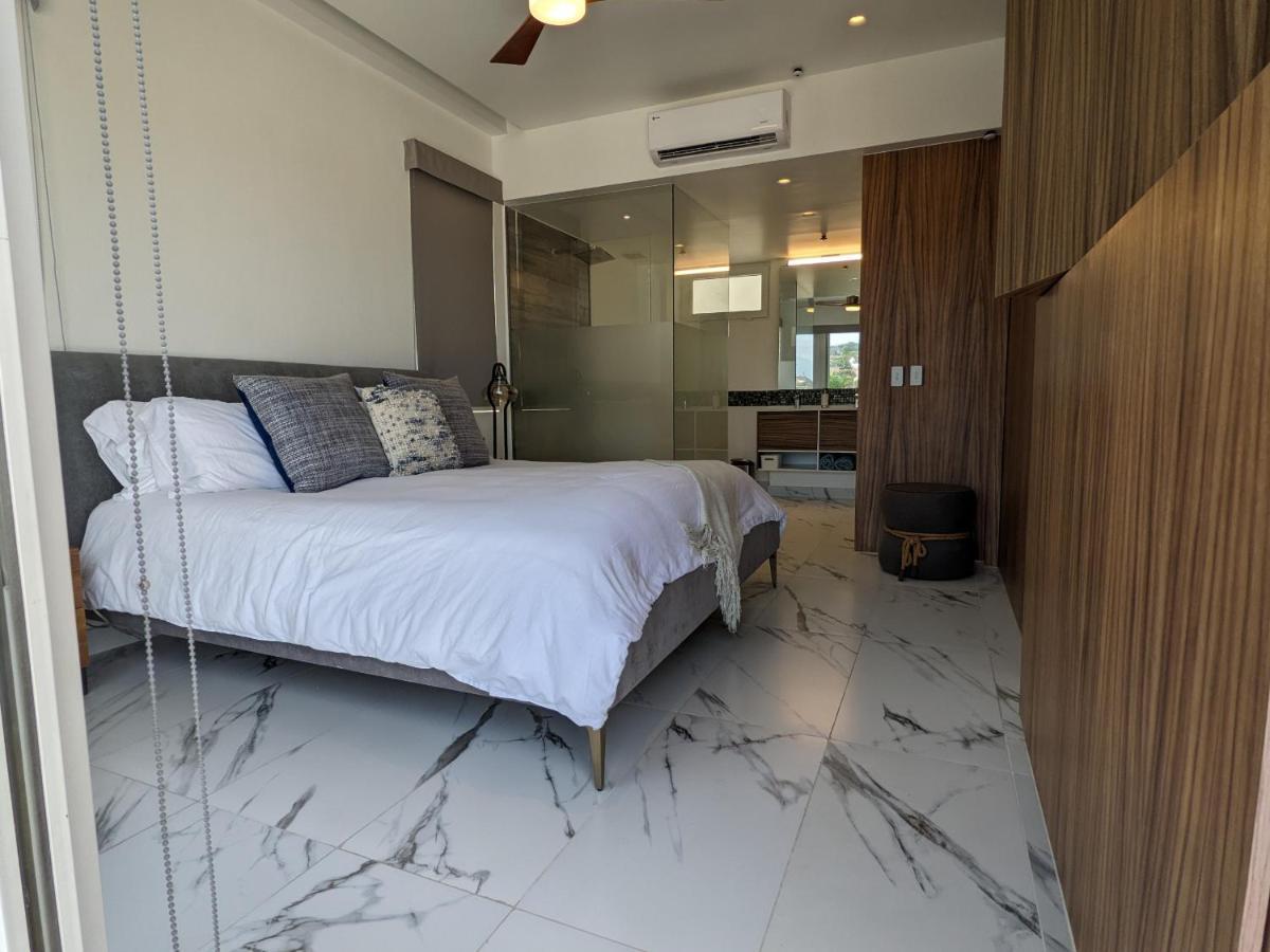 Romantic With Stunning Rooftop Pool And Jacuzzi In Pv By Alterhome Apartment