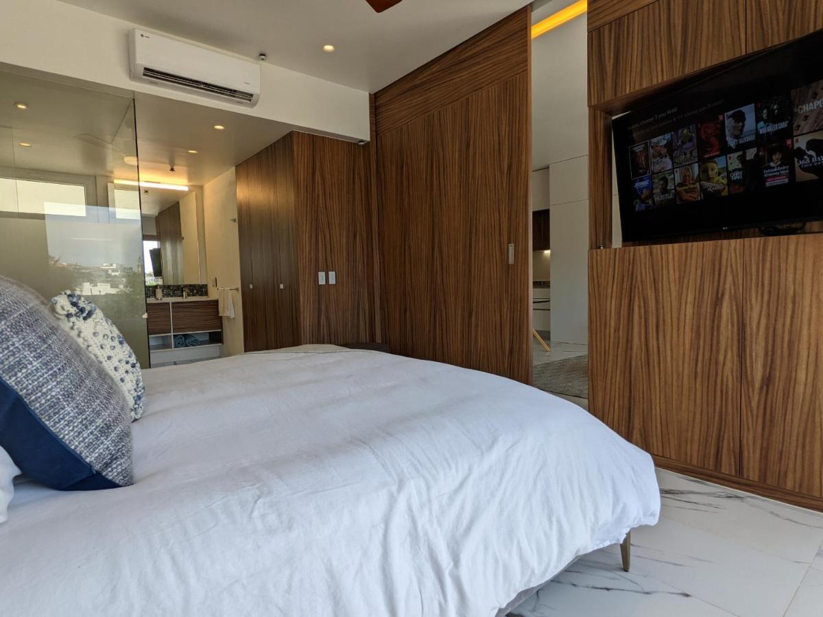 Apartment Romantic With Stunning Rooftop Pool And Jacuzzi In Pv By Alterhome