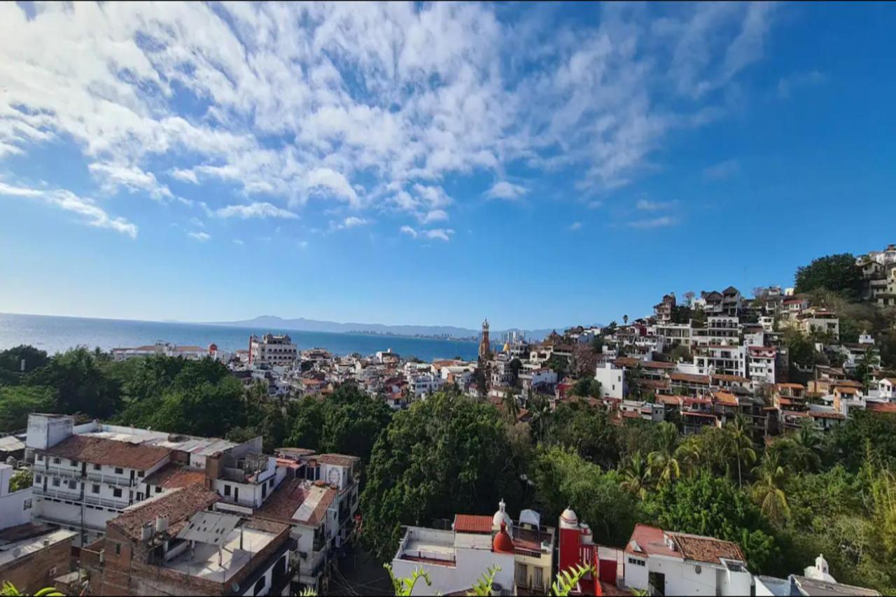 Apartment Romantic With Stunning Rooftop Pool And Jacuzzi In Pv By Alterhome *