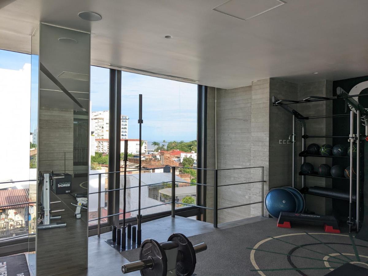 Romantic With Stunning Rooftop Pool And Jacuzzi In Pv By Alterhome * Puerto Vallarta
