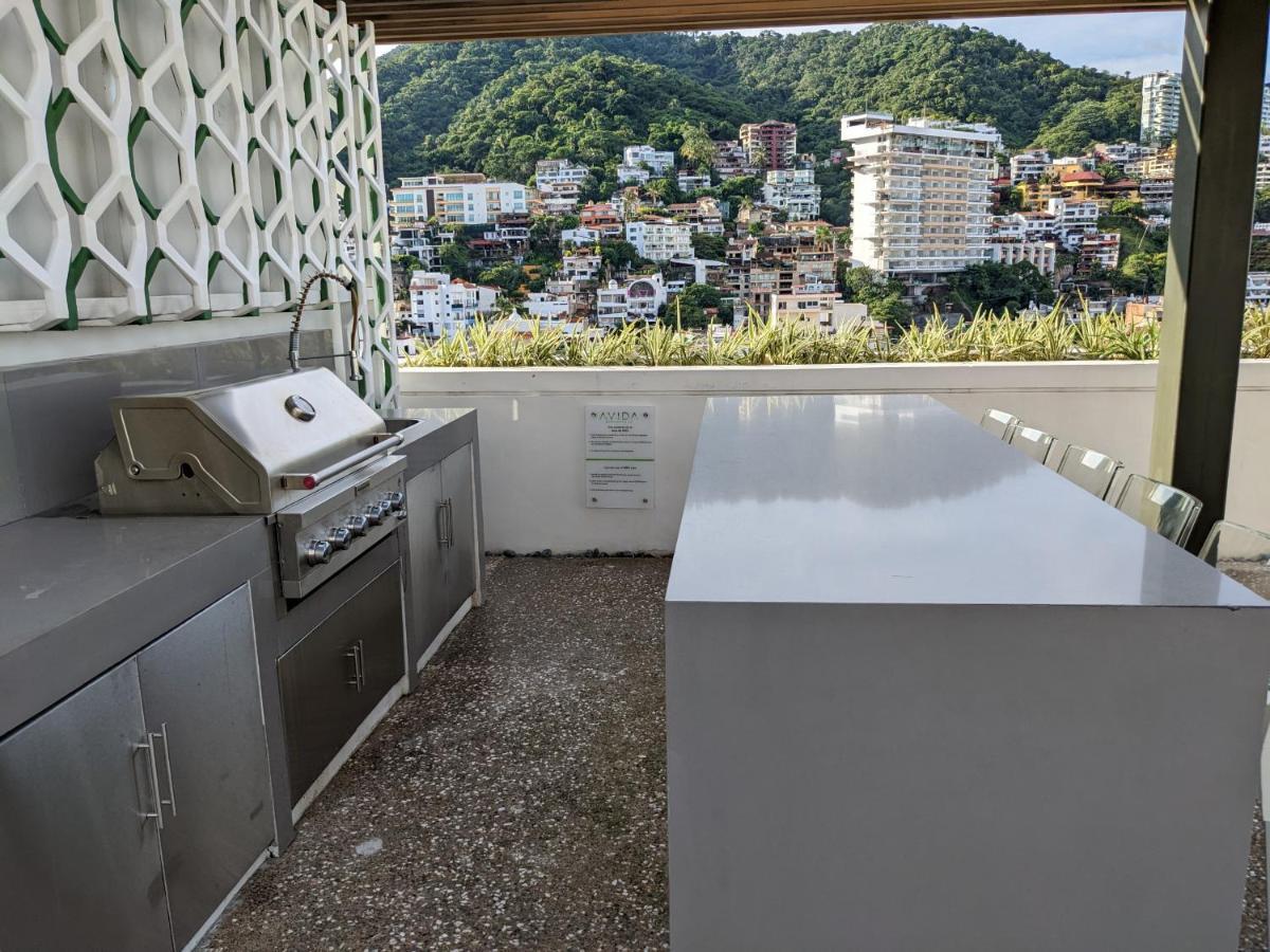 Apartment Romantic With Stunning Rooftop Pool And Jacuzzi In Pv By Alterhome *