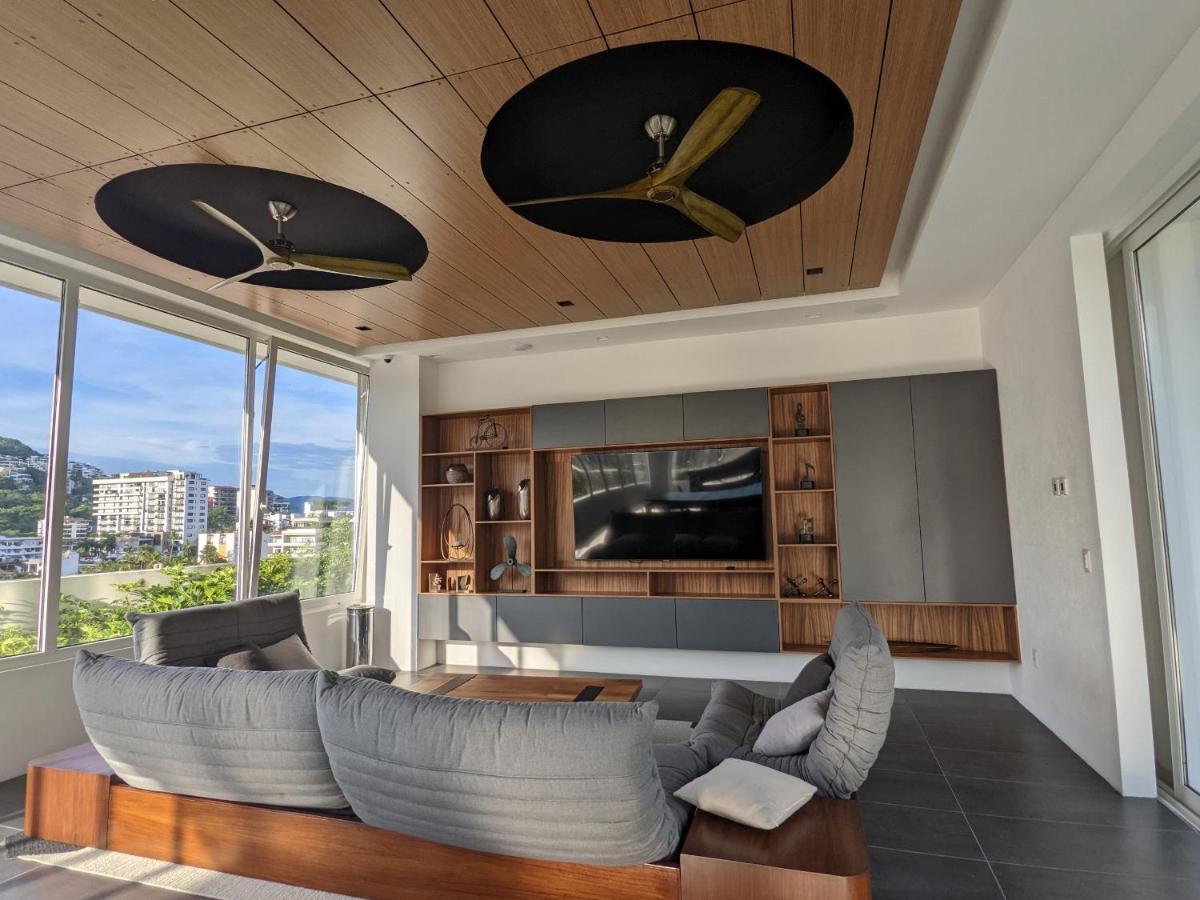 Romantic With Stunning Rooftop Pool And Jacuzzi In Pv By Alterhome Apartment