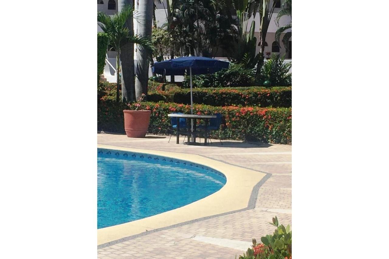 Beautiful Pool View, Base Floor, Marina Vallarta