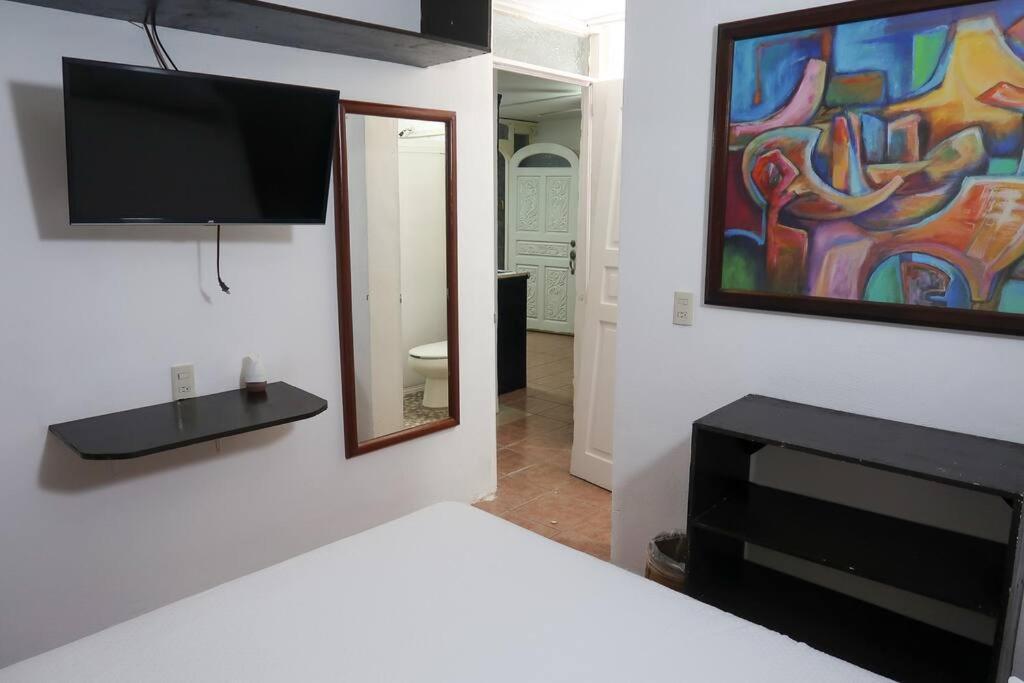 Apartamento Casa Aurora #2: Private In Excellent Location Puerto Vallarta