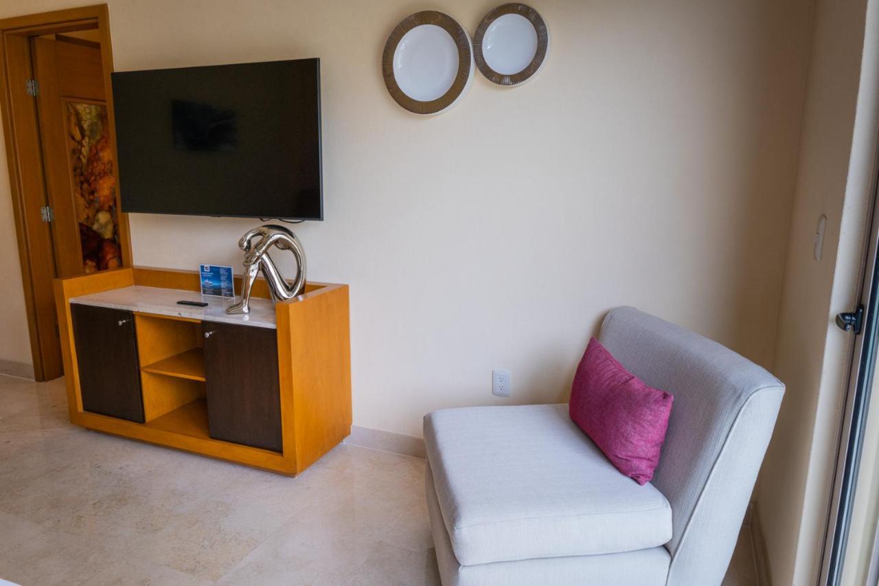 Garza Blanca Apartment *