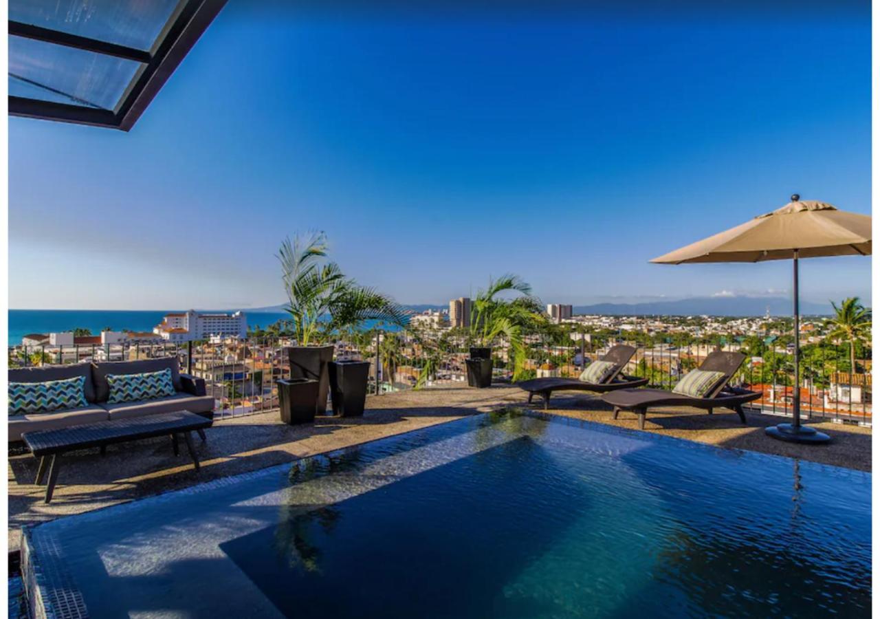 Close To Boardwalk, Malecon, 2 Bed, 1 Bath, Sleeps 3, Costa Rica 1275 #801 Puerto Vallarta
