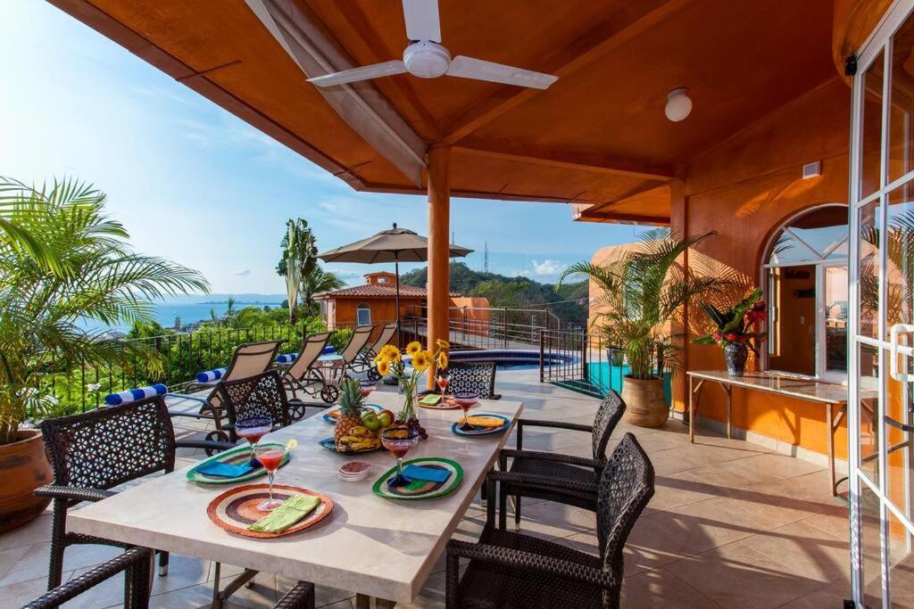 Orange Sunsets, Lush Landscape, Intown, Privacy Villa Puerto Vallarta